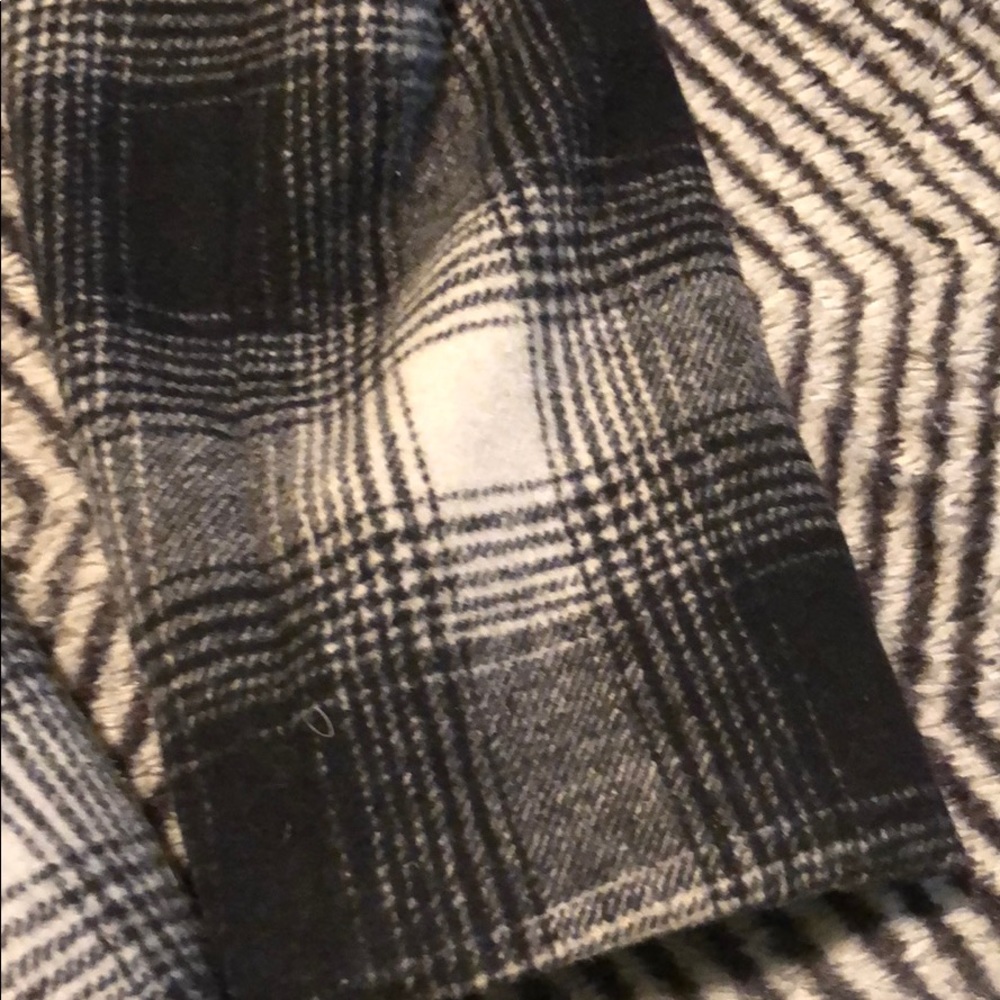 Pea coat - Picture 4 of 8